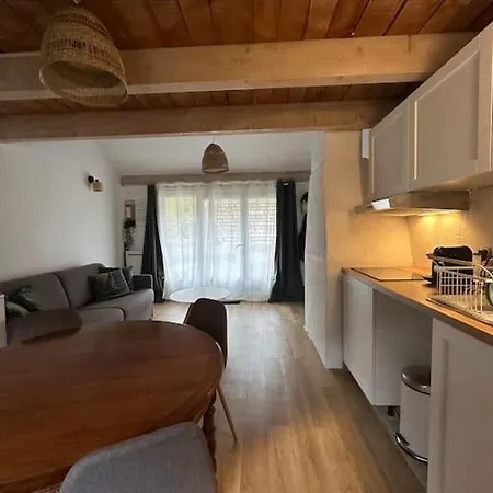 Сasa de vacaciones Maison Au Bord De La Riviere