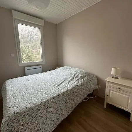 Maison Au Bord De La Riviere Prades (Lozere)